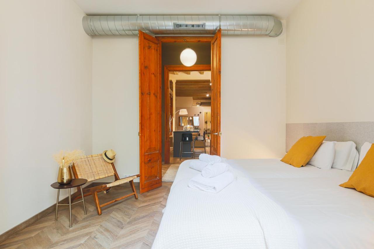 Avinyo 2 Gotic - Spacious Loft In Gothic Quarter! Барселона Экстерьер фото